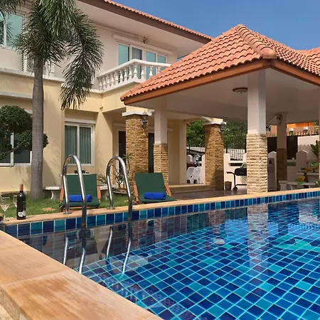 Yoch Pool Villa